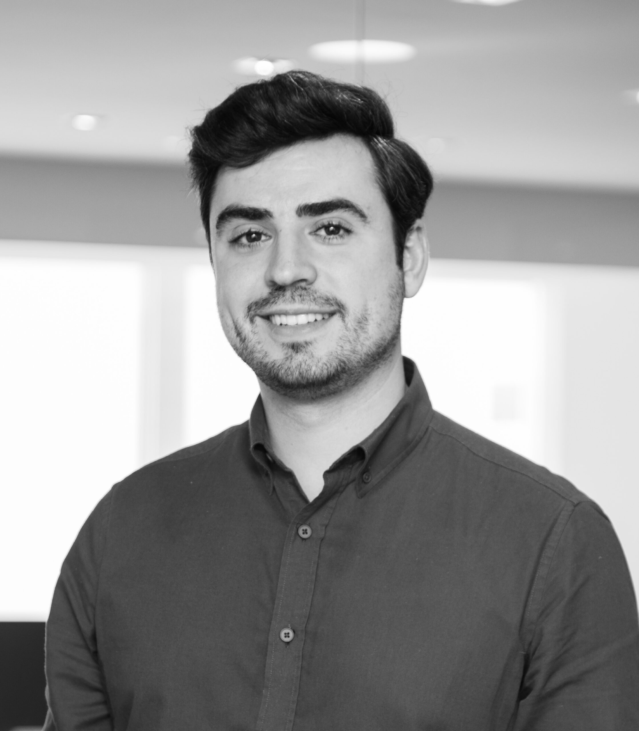 Iker Sada Ánton, associate